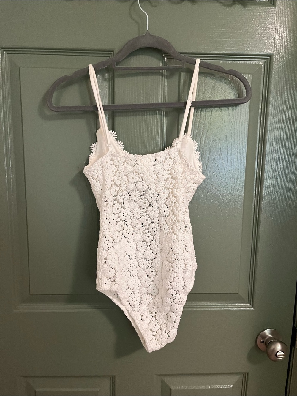 H&M White Floral Crochet One-Piece Bodysuit - Picture 4 of 5